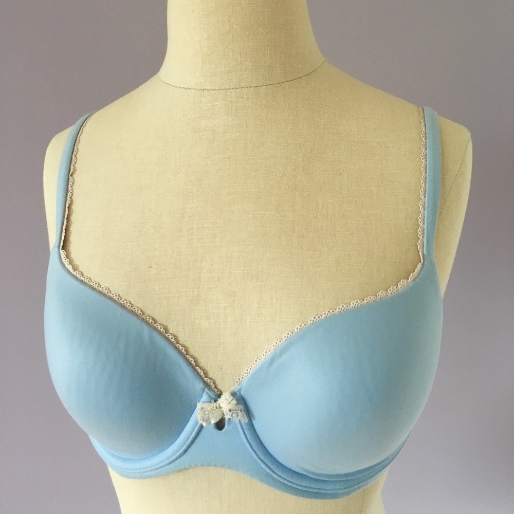 Victoria's Secret Body by Victoria lined Demi bra